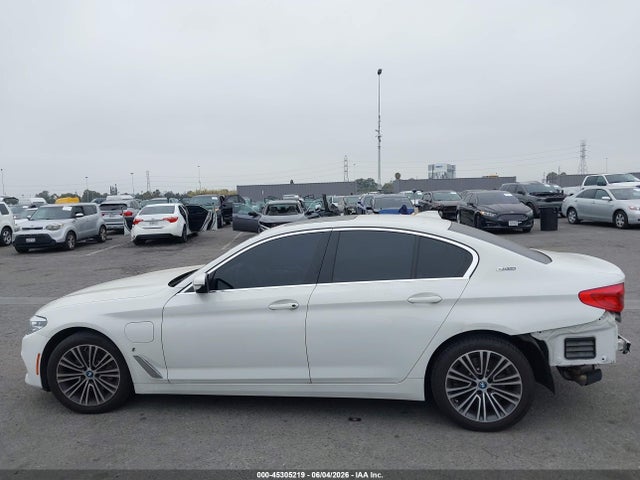 45305219 :رقم المزاد ، WBAJA9C50KB399400 vin ، 2019 Bmw 530e Iperformance مزاد بيع