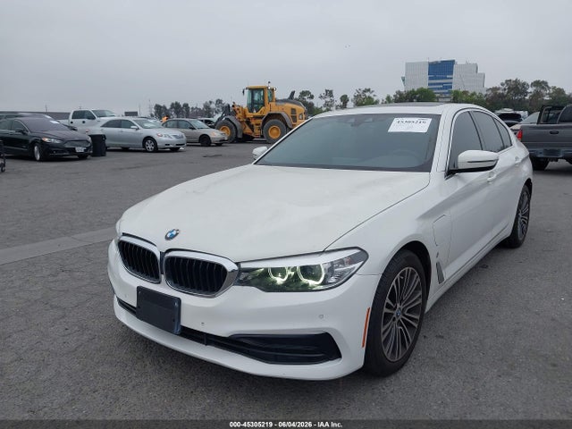 45305219 :رقم المزاد ، WBAJA9C50KB399400 vin ، 2019 Bmw 530e Iperformance مزاد بيع