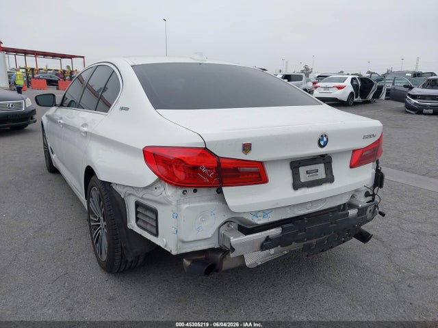 45305219 :رقم المزاد ، WBAJA9C50KB399400 vin ، 2019 Bmw 530e Iperformance مزاد بيع