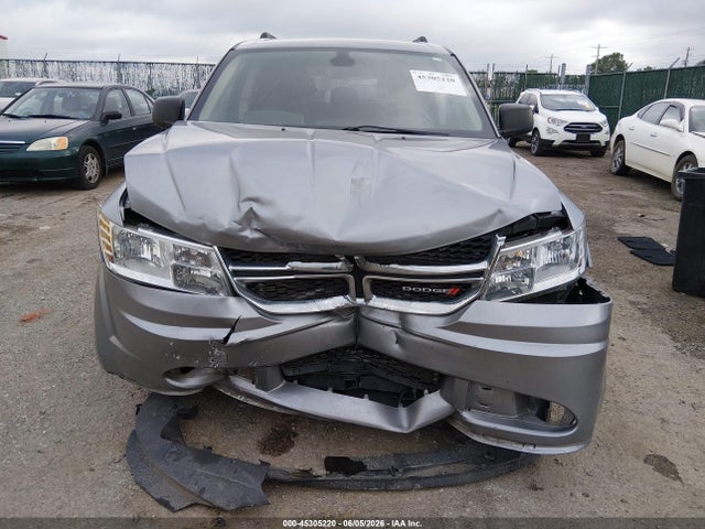 3C4PDCAB9JT340269 Dodge JOURNEY SE