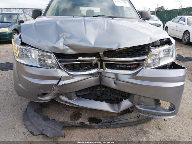 3C4PDCAB9JT340269 Dodge JOURNEY SE