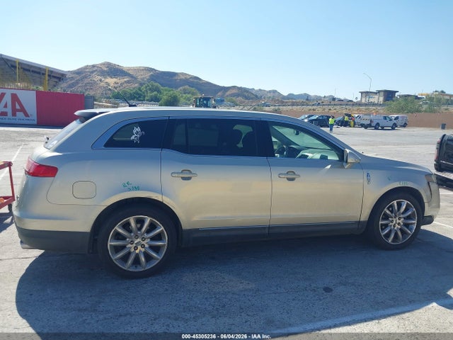 Aukcja sprzedaży 2011 Lincoln Mkt, vin: 2LMHJ5FR3BBJ53699, numer aukcji: 45305236