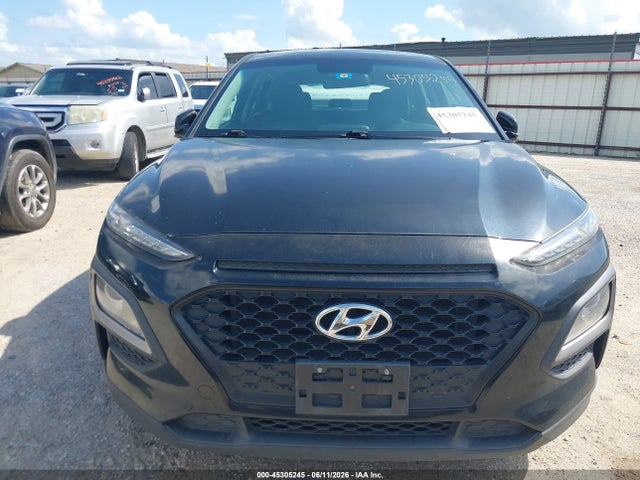 45305245 :رقم المزاد ، KM8K12AA7JU103043 vin ، 2018 Hyundai Kona Se مزاد بيع