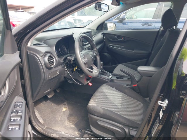 45305245 :رقم المزاد ، KM8K12AA7JU103043 vin ، 2018 Hyundai Kona Se مزاد بيع