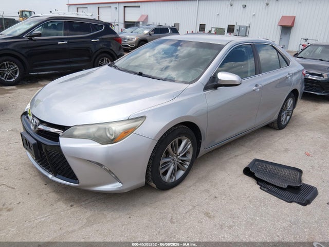 4T1BF1FK5FU947943 Toyota CAMRY SE