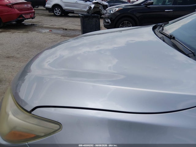 4T1BF1FK5FU947943 Toyota CAMRY SE