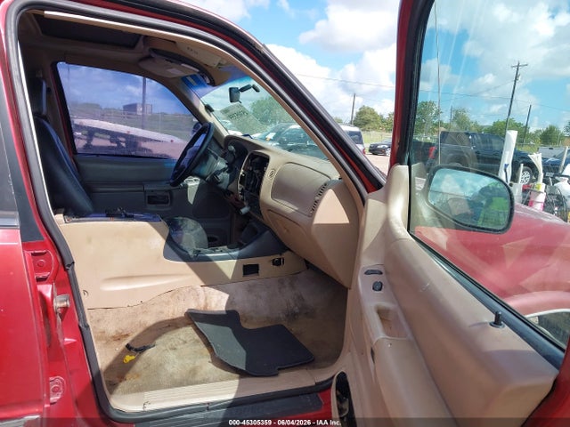 45305359 :رقم المزاد ، 1FMZU32E3XUC89248 vin ، 1999 Ford Explorer Eddie Bauer/limited Edition/xlt مزاد بيع