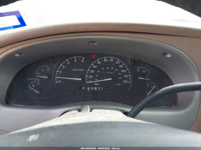 45305359 :رقم المزاد ، 1FMZU32E3XUC89248 vin ، 1999 Ford Explorer Eddie Bauer/limited Edition/xlt مزاد بيع