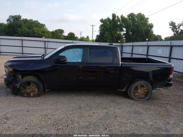 1C6SRFFT1PN563033 RAM 1500 Big Horn 4x4 5&#039;7 Box