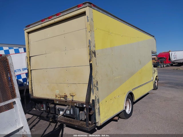 1990 Ford Econoline E350 Cutaway Van მანქანა იყიდება აუქციონზე, vin: 1FDKE37G0LHA92632, აუქციონის ნომერი: 45305392