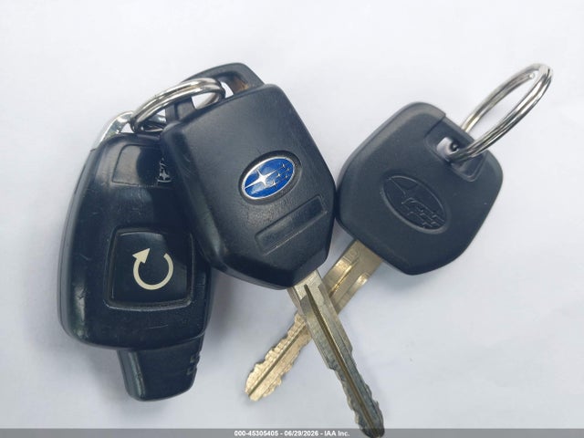 45305405 :رقم المزاد ، JF2GPACC7F8272031 vin ، 2015 Subaru Xv Crosstrek 2.0i Premium مزاد بيع