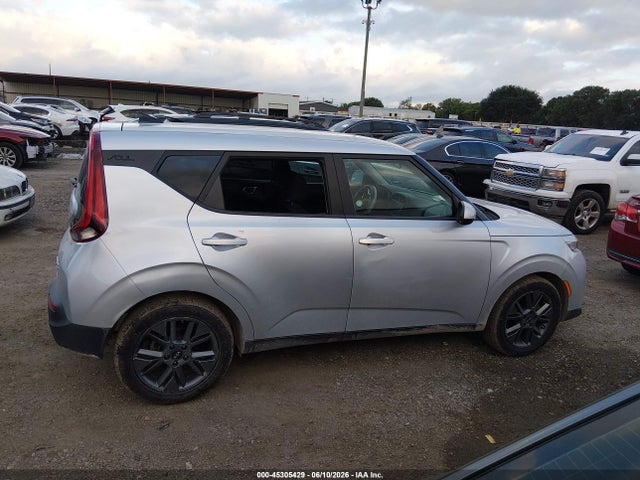 45305429 :رقم المزاد ، KNDJ23AU0M7794979 vin ، 2021 Kia Soul S مزاد بيع