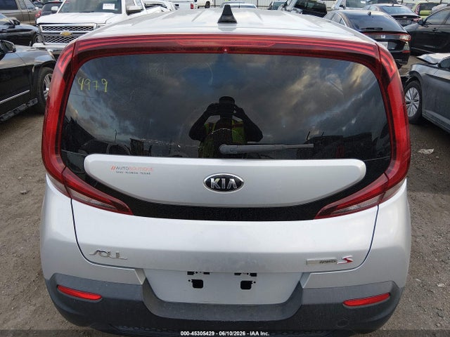 45305429 :رقم المزاد ، KNDJ23AU0M7794979 vin ، 2021 Kia Soul S مزاد بيع