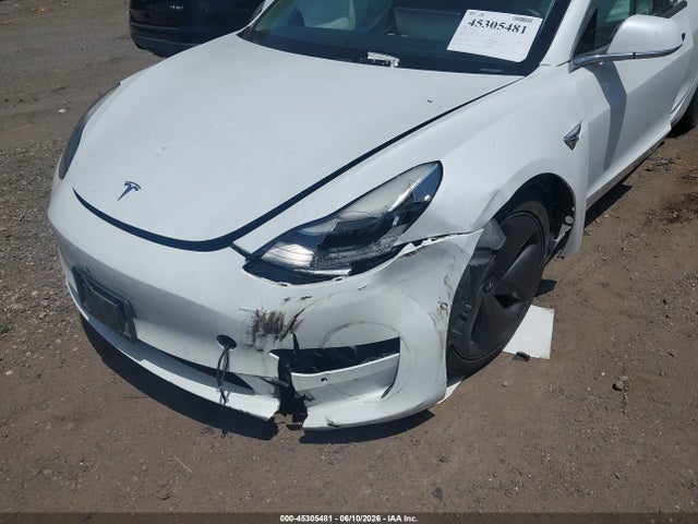 45305481 :رقم المزاد ، 5YJ3E1EA7LF615592 vin ، 2020 Tesla Model 3 مزاد بيع