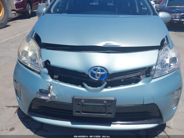 Toyota Prius Two 2015 JTDKN3DU2F2001253 Image 6