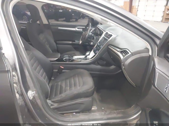 1FA6P0H73E5353257 Ford FUSION SE