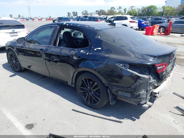 Toyota CAMRY XSE 2022 4T1K61AKXNU018546 Image 3