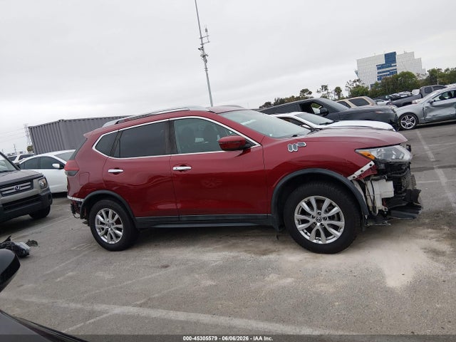Nissan ROGUE SV 2018 5N1AT2MT4JC764702 Image 14