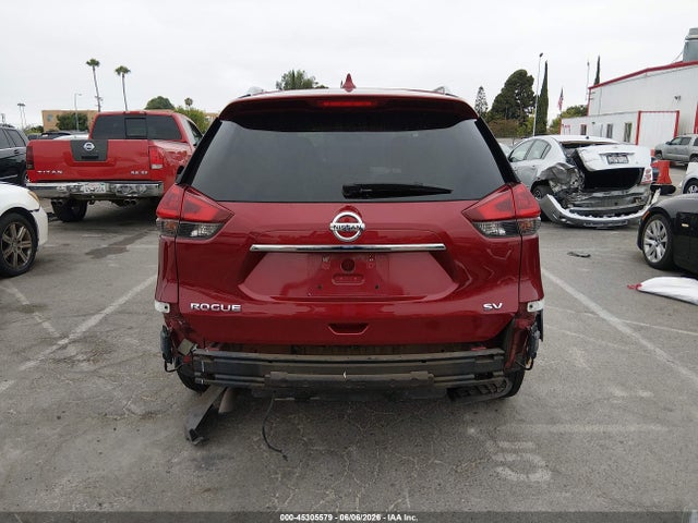 Nissan ROGUE SV 2018 5N1AT2MT4JC764702 Image 17
