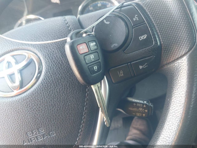 Продаж на аукціоні авто 2017 Toyota Corolla Le, vin: 5YFBURHE0HP622911, номер лоту: 45305592
