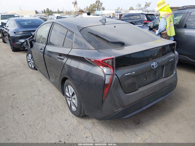 JTDKBRFU3J3065216 Toyota Prius Two