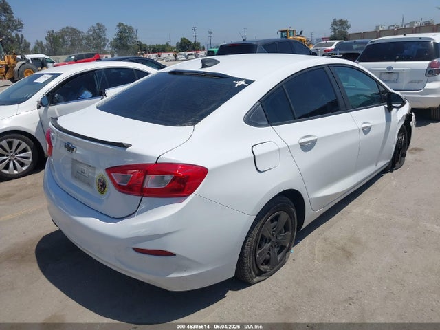 Продажа на аукционе авто 2017 Chevrolet Cruze Ls Auto, vin: 1G1BC5SM1H7153172, номер лота: 45305614