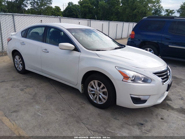 Продажа на аукционе авто 2015 Nissan Altima 2.5 S, vin: 1N4AL3AP9FC161601, номер лота: 45305626