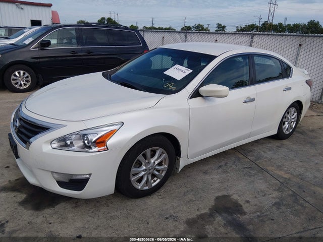 45305626 :رقم المزاد ، 1N4AL3AP9FC161601 vin ، 2015 Nissan Altima 2.5 S مزاد بيع
