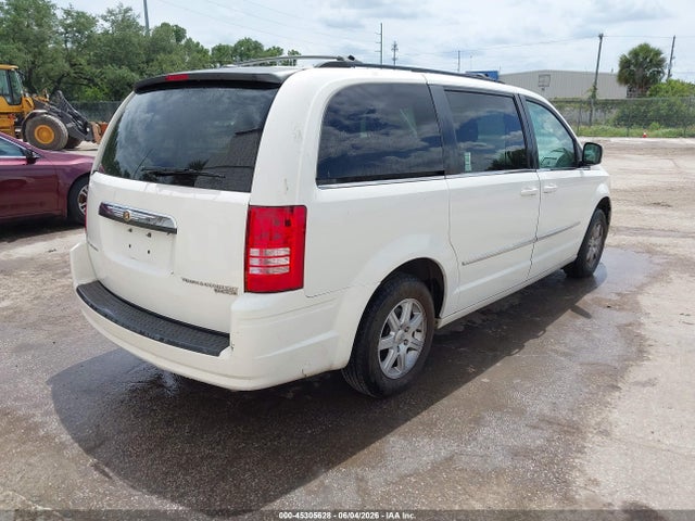 45305628 :رقم المزاد ، 2A4RR5D12AR492755 vin ، 2010 Chrysler Town & Country Touring مزاد بيع