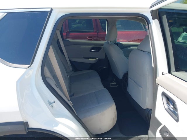 5N1BT3BA4PC949109 Nissan Rogue Sv Fwd