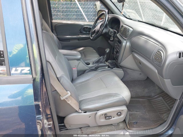 2002 Chevrolet Trailblazer Ltz მანქანა იყიდება აუქციონზე, vin: 1GNDT13S522274661, აუქციონის ნომერი: 45305664