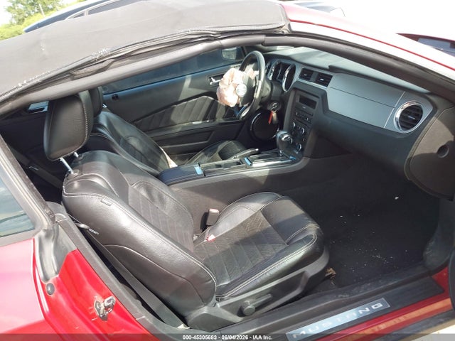 Auction sale of the 2010 Ford Mustang V6/v6 Premium, vin: 1ZVBP8EN7A5159381, lot number: 45305683
