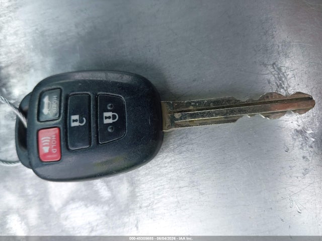 5YFBURHE1FP244546 Toyota Corolla S Plus
