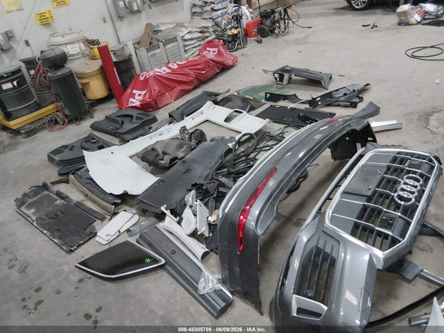 2022 Audi Q7 Premium Plus 55 Tfsi Quattro Tiptronic მანქანა იყიდება აუქციონზე, vin: WA1LXBF7XND021988, აუქციონის ნომერი: 45305708