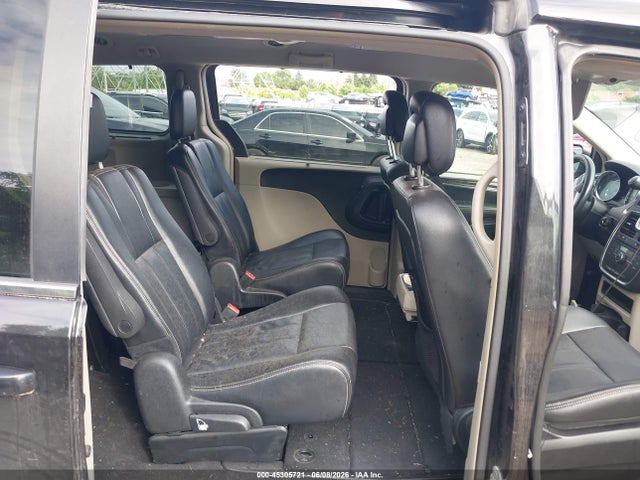 Продажа на аукционе авто 2015 Chrysler Town & Country Touring, vin: 2C4RC1BG5FR563154, номер лота: 45305721