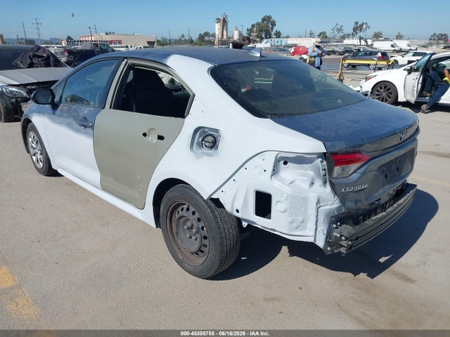 45305755 :رقم المزاد ، JTDEPMAE8MJ188561 vin ، 2021 Toyota Corolla Le مزاد بيع