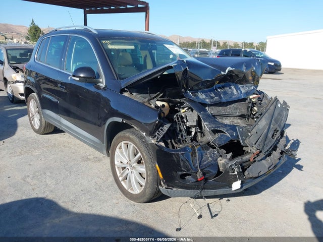2011 Volkswagen Tiguan Se მანქანა იყიდება აუქციონზე, vin: WVGAV7AX7BW503711, აუქციონის ნომერი: 45305774