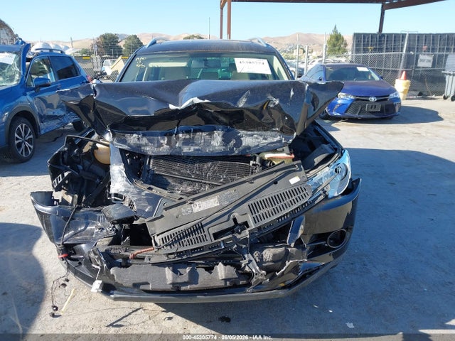 2011 Volkswagen Tiguan Se მანქანა იყიდება აუქციონზე, vin: WVGAV7AX7BW503711, აუქციონის ნომერი: 45305774