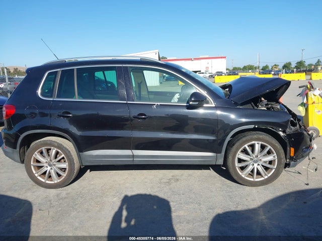 2011 Volkswagen Tiguan Se მანქანა იყიდება აუქციონზე, vin: WVGAV7AX7BW503711, აუქციონის ნომერი: 45305774