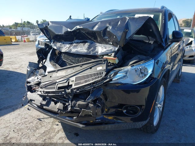 2011 Volkswagen Tiguan Se მანქანა იყიდება აუქციონზე, vin: WVGAV7AX7BW503711, აუქციონის ნომერი: 45305774