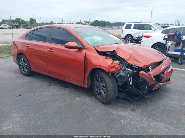 Aukcja sprzedaży 2022 Kia Forte Lxs, vin: 3KPF24AD8NE429513, numer aukcji: 45305813