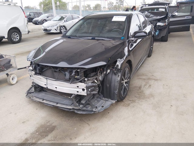 Toyota CAMRY SE 2019 4T1B11HKXKU710953 Image 2