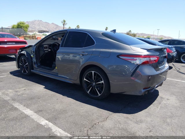 45305965 :رقم المزاد ، 4T1B61HK3KU819126 vin ، 2019 Toyota Camry Xse مزاد بيع