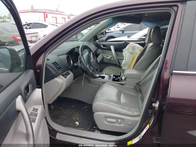 2012 Toyota Highlander Se მანქანა იყიდება აუქციონზე, vin: 5TDZA3EH7CS027492, აუქციონის ნომერი: 45305972