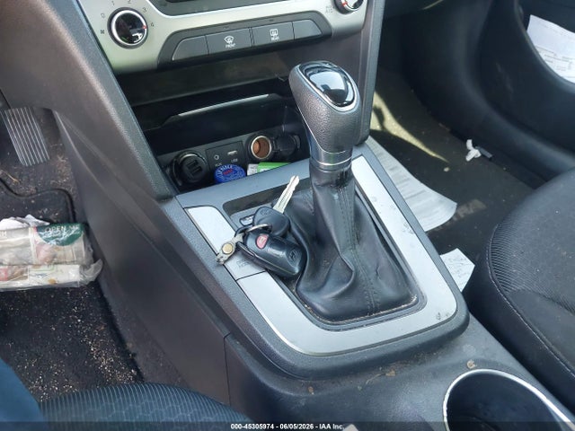 2018 Hyundai Elantra Sel მანქანა იყიდება აუქციონზე, vin: 5NPD84LFXJH214595, აუქციონის ნომერი: 45305974