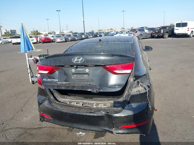 2018 Hyundai Elantra Sel მანქანა იყიდება აუქციონზე, vin: 5NPD84LFXJH214595, აუქციონის ნომერი: 45305974
