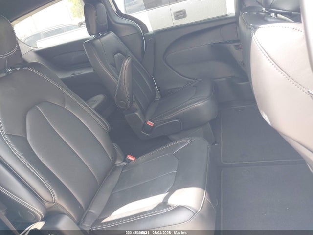 Auction sale of the 2026 Chrysler Pacifica Select, vin: 2C4RC1BG3TR270932, lot number: 45306031