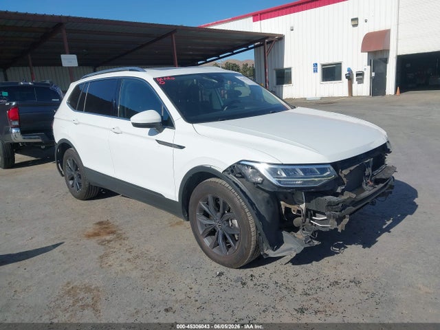 45306043 :رقم المزاد ، 3VVNB7AX8RM006824 vin ، 2024 Volkswagen Tiguan 2.0t Se/2.0t Wolfsburg Edition مزاد بيع