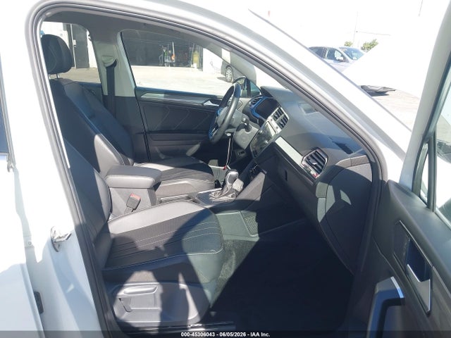 45306043 :رقم المزاد ، 3VVNB7AX8RM006824 vin ، 2024 Volkswagen Tiguan 2.0t Se/2.0t Wolfsburg Edition مزاد بيع