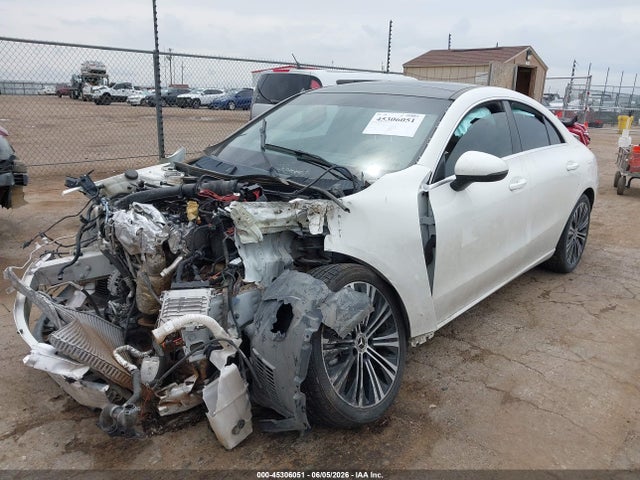 45306051 :رقم المزاد ، W1K5J4GB8MN233494 vin ، 2021 Mercedes-benz Cla 250 مزاد بيع